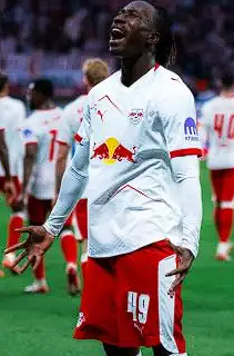 莱比锡为新星扬&middot;迪奥曼德标价1亿欧，豪门争夺战一触即发